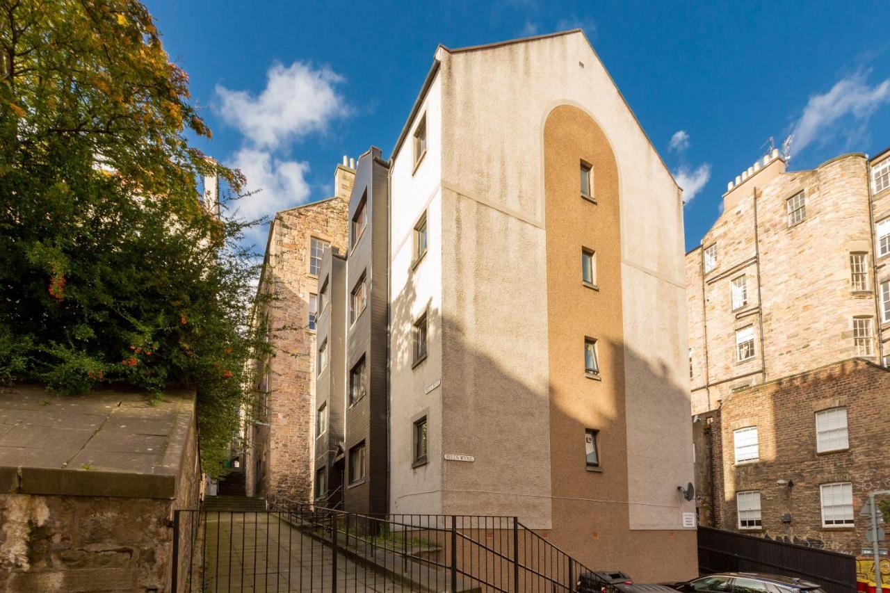 Apartamento Joivy Chic 2Br Apt At The Heart Of The Royal Mile Edimburgo Exterior foto