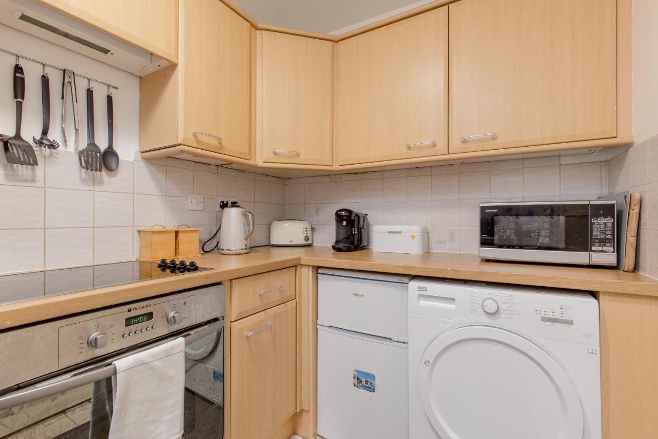 Apartamento Joivy Chic 2Br Apt At The Heart Of The Royal Mile Edimburgo Exterior foto